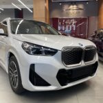 ب ام و iX1 BMW 2025 در AjiliCar
